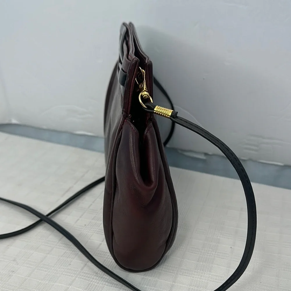 Salvatore Ferragamo Burgundy leather Shoulder Bag